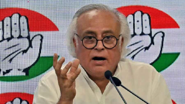 Lok Sabha Election : ‘भाजपा के गढ़ में भी प्रधानमंत्री इतने घबराए हुए क्यों हैं ?’,जयराम रमेश ने उठाए सवाल,जानें क्यों कही ये बात