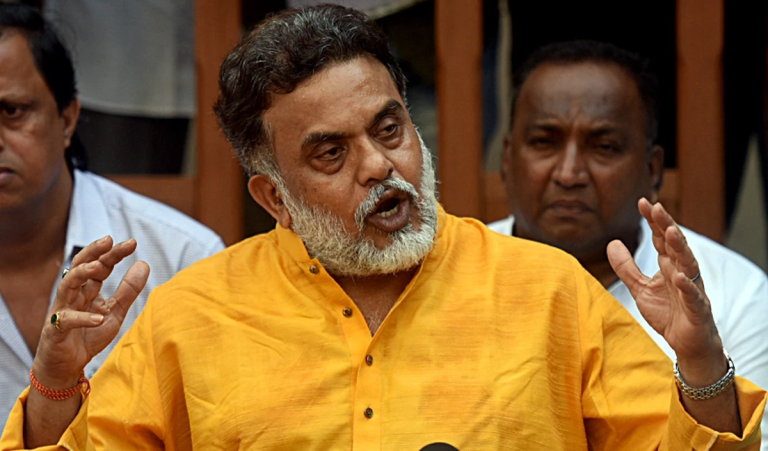 Sanjay Nirupam: इस्तीफे के बाद पार्टी से निष्कासन पर संजय निरुपम का कांग्रेस पर बड़ा हमला,कहा-‘ऐसी तत्परता देखकर अच्छा लगा’,पढ़ें और क्या कहा ?