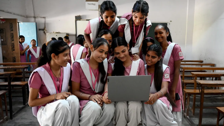 CISCE Result 2024: 10वीं और 12वीं का परिणाम घोषित,इस बार भी लड़कियों ने मारी बाजी,जानें नतीजों से जुड़ी डिटेल्स