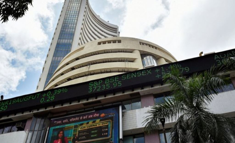 Share Market Open : हफ्ते के पहले दिन बाजारों में शुरुआती कारोबार में तेजी,जानें Sensex और Nifty का क्या है हाल