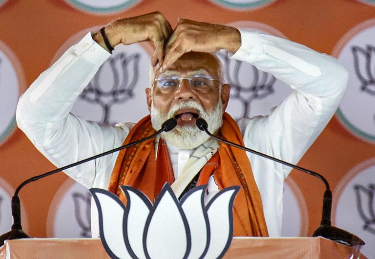 बिहार में बोले पीएम “INDIA गठबंधन को वोट बैंक के लिए ‘मुजरा’ करना हो तो करे, मुझे फर्क नहीं पड़ता”