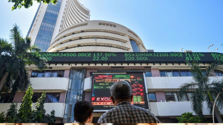 Stock Market Today: शेयर मार्केट में लौटी तेजी, सेंसेक्स 820 अंक चढ़ा, निफ्टी 24,367 के स्तर, इन कंपनियों के शेयर में रहा बंपर उछाल