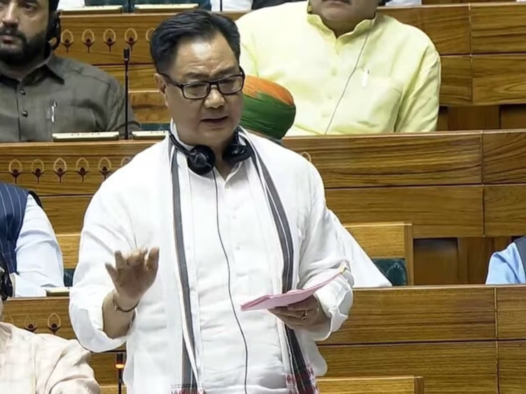 वक्फ संशोधन विधेयक के लिए JPC का गठन, निशिकांत दुबे, असदुद्दीन ओवैसी, गौरव गोगाई सहित 21 सदस्य, 10 राज्यसभा सांसद भी होंगे शामिल