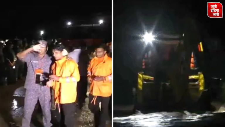 Gujarat Rain: मोरबी में नदी के तेज बहाव में बही ट्रैक्टर ट्रॉली, 10 लोगों को बचाया गया, 7 लापता की तलाश जारी