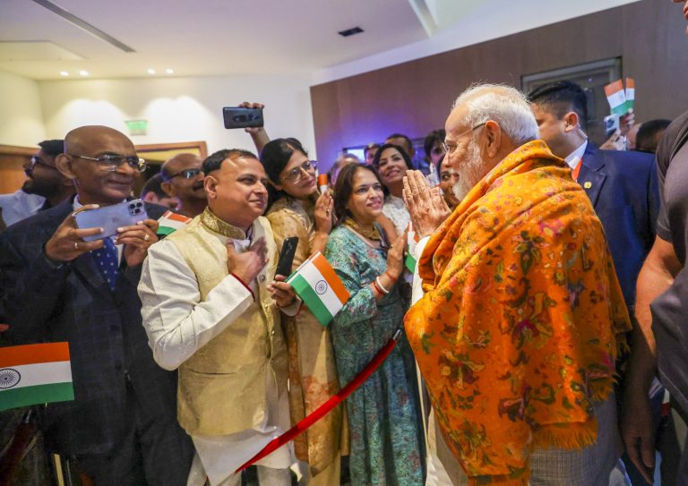 PM Modi Ukraine Visit: PM मोदी युद्धग्रस्त देश यूक्रेन पहुंचे, राष्ट्रपति जेलेंस्की से करेंगे मुलाकात, ट्रेन में 10 घंटे किया सफर