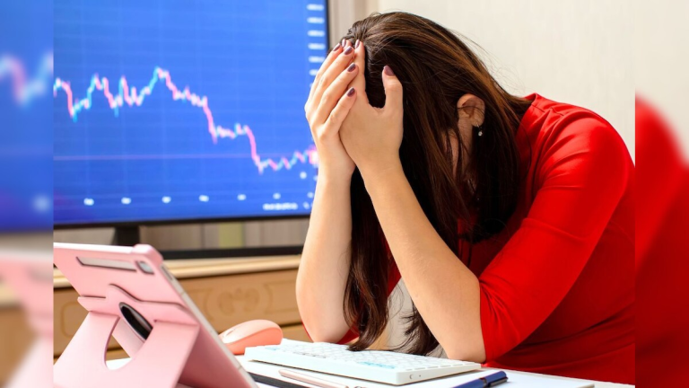 Stock Market Update: शेयर बाजार में लगातार पांचवें दिन गिरावट, Sensex 663 अंक टूटा, निफ्टी 24,200 के नीचे फिसला, इन शेयर में रही बढ़त