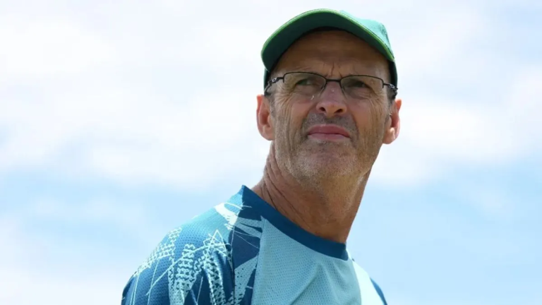 Gary Kirsten ने पाकिस्तान के हेड कोच पद से दिया इस्तीफा, 6 महीने में ही करार किया खत्म, जाने वजह