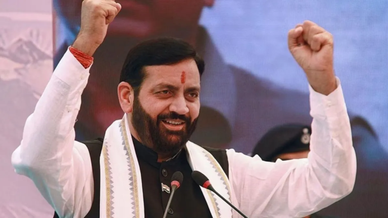 Nayab Singh Saini Oath: नायब सिंह सैनी के साथ 14 मंत्री भी ले सकते शपथ, समारोह में मोदी-शाह समेत कई दिग्गज होंगे शामिल