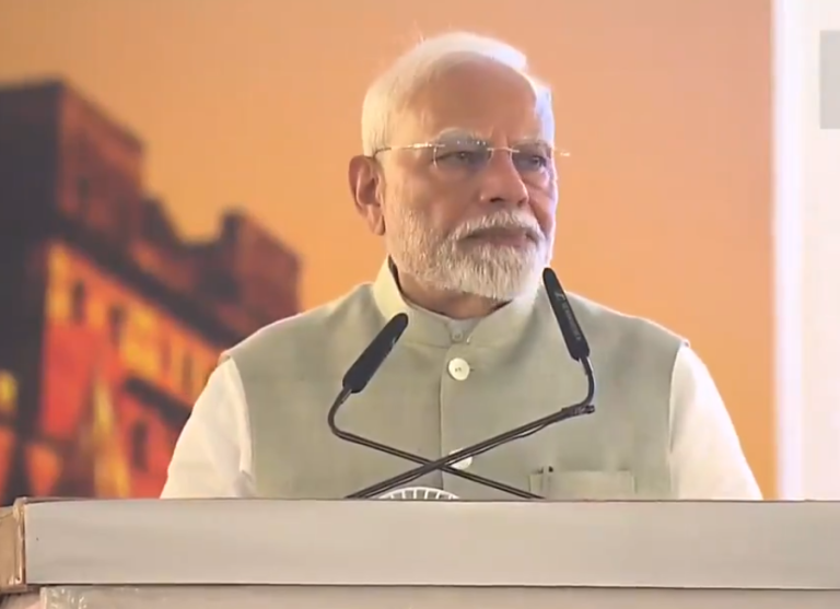 PM Modi Varanasi Visit : पीएम मोदी ने काशी में आंखों के अस्पताल का किया उद्घाटन, बोले-‘ये चिकित्सालय आध्यात्मिकता और आधुनिकता का संगम’