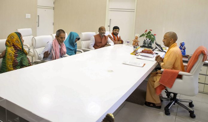 Yogi meets Bahraich violence victim's family