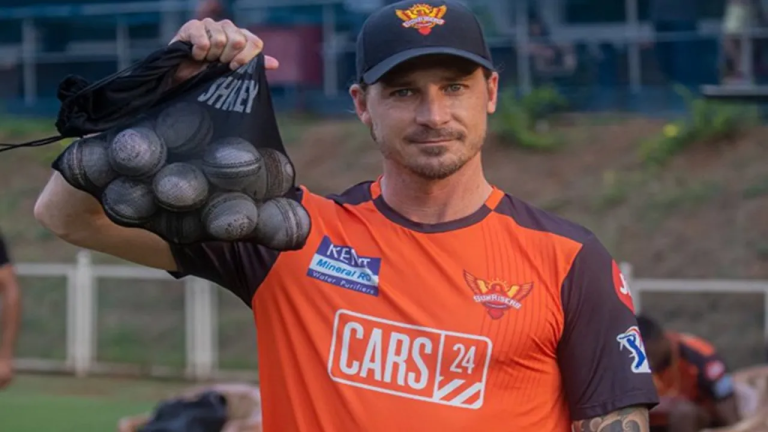 Dale Steyn Announcement: डेल स्टेन ने सनराइजर्स हैदराबाद के गेंदबाजी कोच का पद छोड़ा, बताई ये वजह । IPL 2025