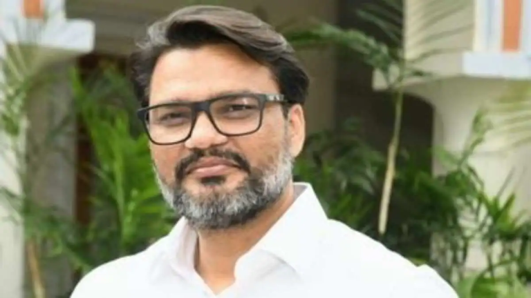 Rajasthan Phone Tapping मामले में अशोक गहलोत के पूर्व OSD लोकेश शर्मा की गिरफ्तारी, दिल्ली क्राइम ब्रांच ने किया अरेस्ट
