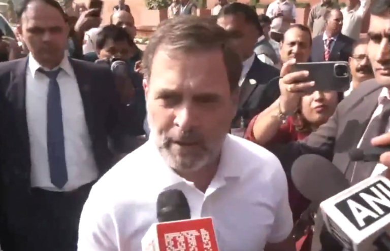 Rahul Gandhi ने फिर उठाई गौतम अडानी की गिरफ्तारी की मांग, बोले-‘आपको लगता है अडानी आरोपों को स्वीकार करेंगे, सरकार उन्हें बचा रही’