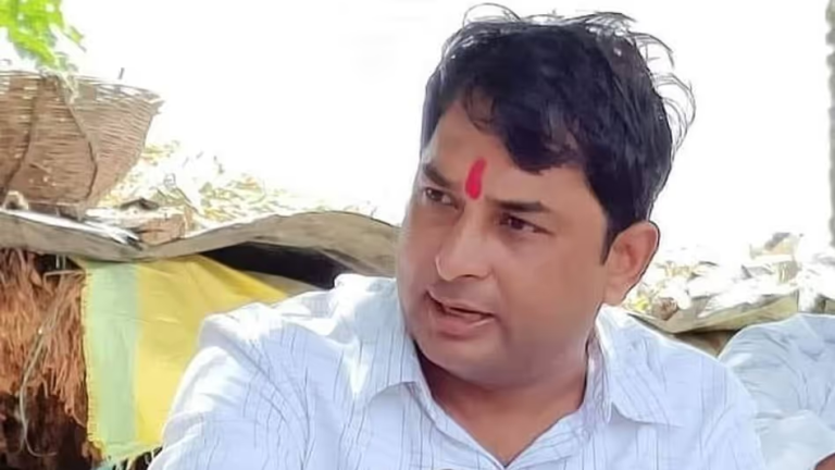 Rajasthan Politics: बगावत कर चुनाव लड़ रहे नरेश मीणा के खिलाफ कांग्रेस ने लिया एक्शन, पार्टी से किया निलंबित