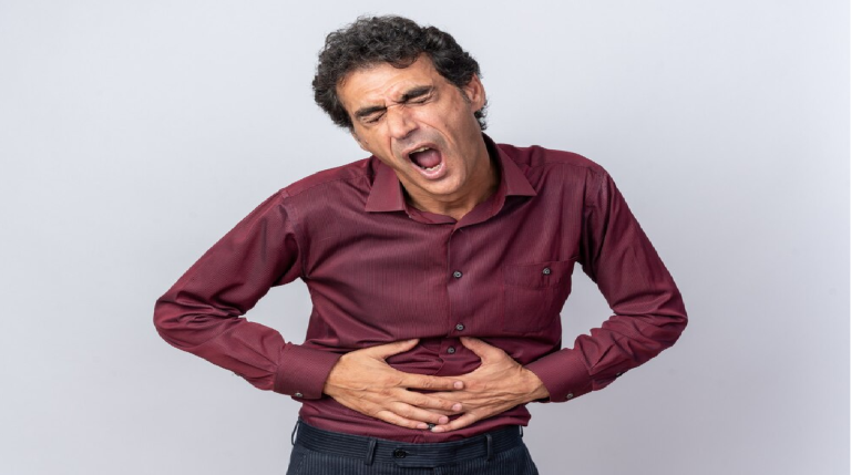 Liver Care Tips: रोजाना की ये आदतें लिवर पर डालती हैं बुरा असर, बन सकती हैं कई बीमारियों का कारण