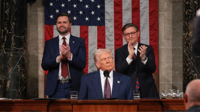 Donald Trump की टैरिफ वॉर की चपेट में आया भारत, 2 अप्रैल से लगेगा रेसिप्रोकल टैरिफ, कई और देशों पर भी होगा लागू