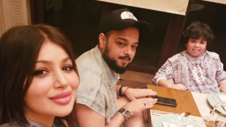 Ayesha Takia के पति फरहान आजमी के खिलाफ मामला दर्ज, एक्ट्रेस ने तोड़ी चुप्पी, बोलीं-‘मेरे पति और बेटे को बुरी तरह को…’