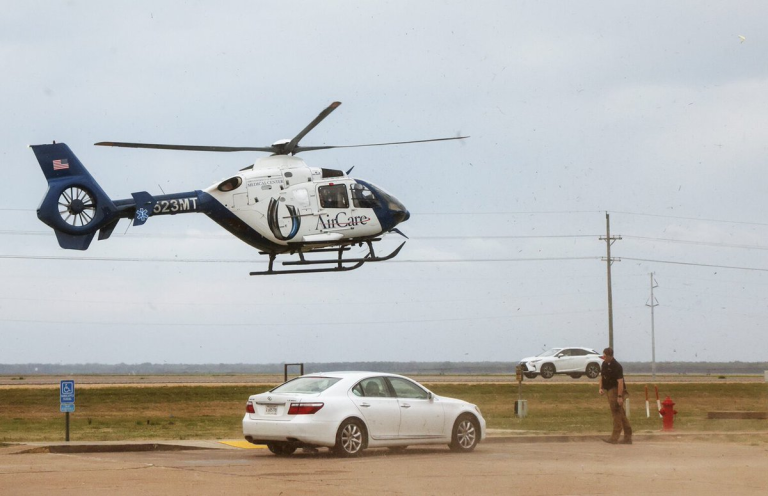 US Medical Helicopter Crash: अमेरिका के मिसिसिपी में मेडिकल हेलीकॉप्टर क्रैश, तीन लोगों की मौत