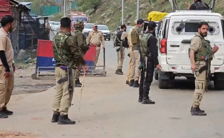 Pahalgam Terrorist Attack:  जम्मू कश्मीर के पहलगाम में हुए आतंकी हमले में 26 लोगों की मौत, मृतकों में ज्यादातर पर्यटक
