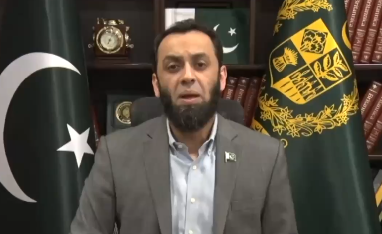 Indian Pakistan Tension: पाकिस्तान को हर पल सता रहा हमले का खौफ, सूचना मंत्री का बड़ा दावा, ‘भारत अगले 24 से 36 घंटों में सैन्य कार्रवाई की योजना बना रहा’