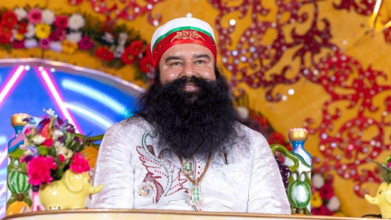 Ram Rahim: फिर जेल से बाहर आया गुरमीत राम रहीम, इस बार 21 दिन की मिली फरलो