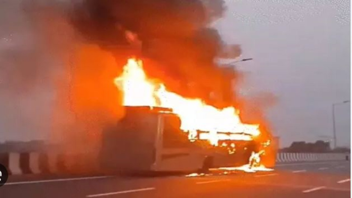 Lucknow Bus Fire