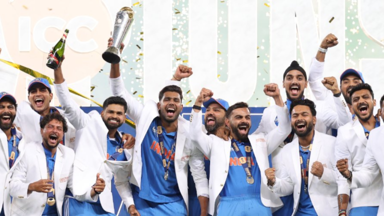 ICC Ranking: भारत की वनडे और टी20 में बादशाहत बरकरार, टेस्ट रैंकिंग में लगा झटका, जानें भारत किस नंबर पर ?