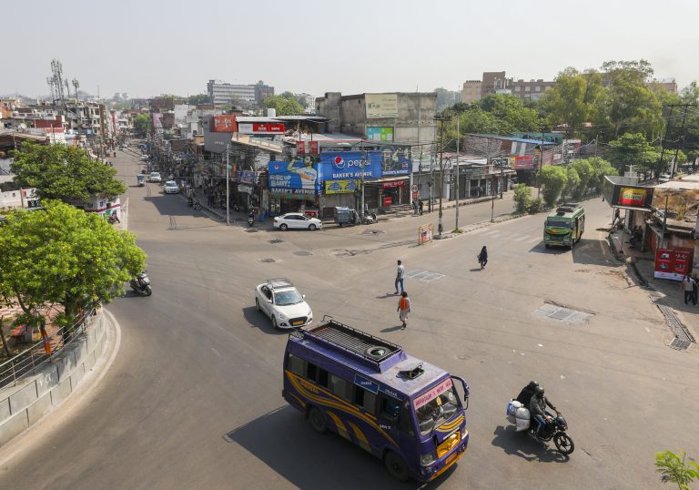 India Pakistan Ceasefire: कश्मीर घाटी में रात में संघर्ष विराम उल्लंघन की कोई सूचना नहीं, 6 दिन में पहली बार सुकून से कटी रात