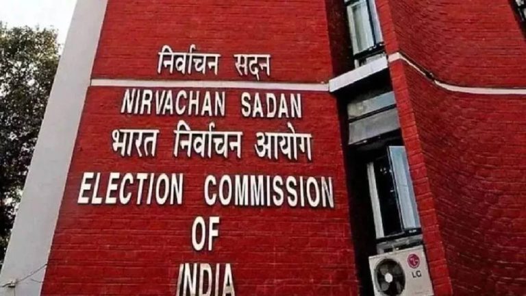 Bihar Election 2025 : SIR मुद्दे पर निर्वाचन आयोग की सफाई, कहा- बिहार में एक लाख मतदाताओं के बारे में पता नहीं चल सका