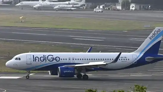 Bomb Threat : IndiGo की जबलपुर-हैदराबाद फ्लाइट में बम की धमकी से मचा हड़कंप, नागरपुर एयरपोर्ट पर कराई गई लैंडिंग, ली गई तलाशी