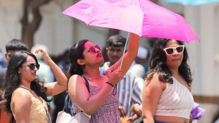 Rajasthan Weather: राजस्थान को भीषण गर्मी से मिलेगी राहत, नए पश्चिमी विक्षोभ के चलते बदेगा मौसम, इन जिलों में आंधी और बारिश का अलर्ट