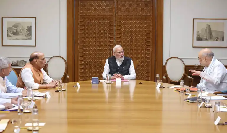 Pahalgam Attack: पीएम मोदी की अध्यक्षता में बड़ी बैठक खत्म, मीटिंग में जम्मू-कश्मीर की सुरक्षा स्थिति की समीक्षा