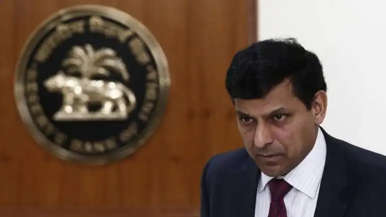 RBI Repo rate : रघुराम राजन बोले- आरबीआई की नीतिगत दर कटौती निवेश बढ़ाने के लिए कोई ‘जादू की गोली’ नहीं
